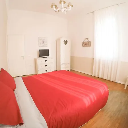 Il Bianconiglio R&b Hotell Carraie