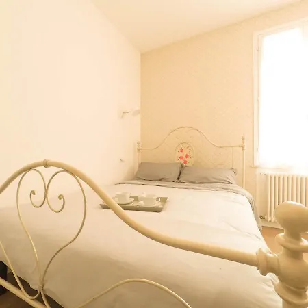Il Bianconiglio R&b Hotell *